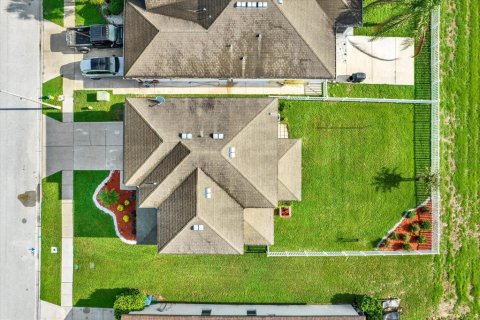 Casa en venta en Spring Hill, Florida, 3 dormitorios, 215.35 m2 № 1884284 - foto 30