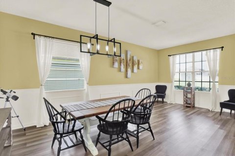Casa en venta en Spring Hill, Florida, 3 dormitorios, 215.35 m2 № 1884284 - foto 3