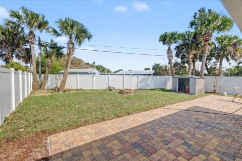 House in Ormond Beach, Florida 2 bedrooms, 102.19 sq.m. № 2123317 - photo 30