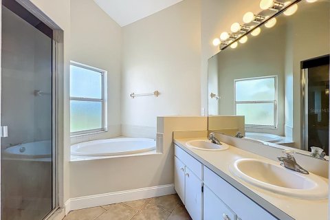 Casa en alquiler en Orlando, Florida, 3 dormitorios, 118.54 m2 № 1900255 - foto 26