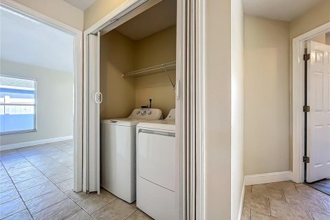Casa en alquiler en Orlando, Florida, 3 dormitorios, 118.54 m2 № 1900255 - foto 29