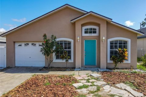 Casa en alquiler en Orlando, Florida, 3 dormitorios, 118.54 m2 № 1900255 - foto 1