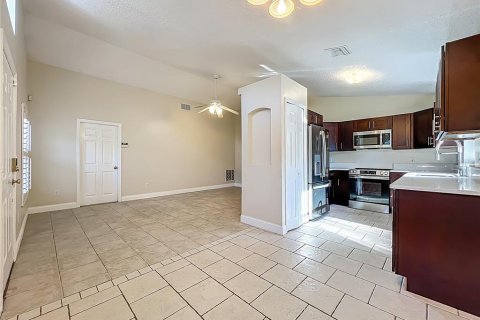Casa en alquiler en Orlando, Florida, 3 dormitorios, 118.54 m2 № 1900255 - foto 10