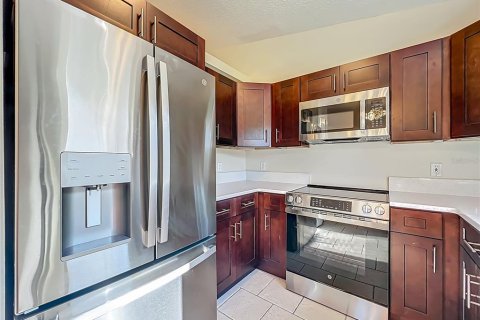 Casa en alquiler en Orlando, Florida, 3 dormitorios, 118.54 m2 № 1900255 - foto 13
