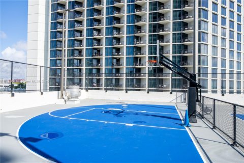 Condo in Miami, Florida  № 1713434 - photo 15