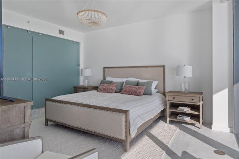 Снять в аренду кондоминиум в Майами, Флорида 3 спальни, 141.77м2, № 1987213 - фото 18