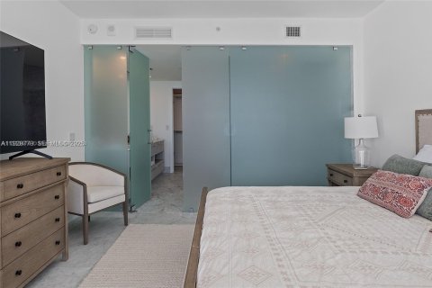 Снять в аренду кондоминиум в Майами, Флорида 3 спальни, 141.77м2, № 1987213 - фото 19