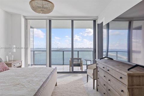 Снять в аренду кондоминиум в Майами, Флорида 3 спальни, 141.77м2, № 1987213 - фото 21