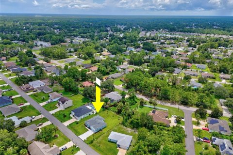 House in Palm Coast, Florida 4 bedrooms, 140.19 sq.m. № 1767464 - photo 23