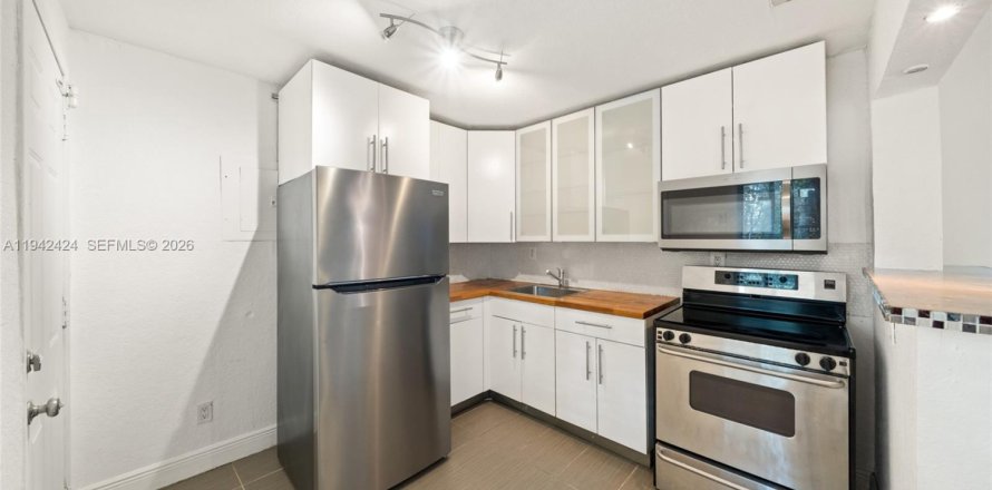 Appartement à Miami, Floride 2 chambres, 92.9 m2 № 2000071