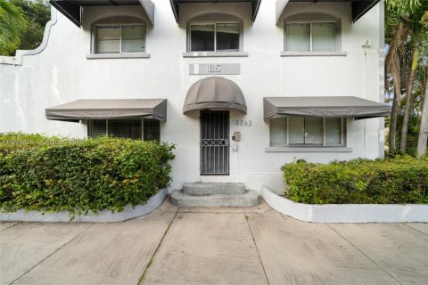 Appartement à louer à Miami, Floride: 2 chambres, 92.9 m2 № 2000071 - photo 13