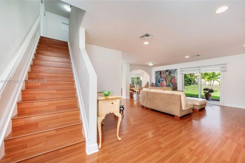 Villa ou maison à vendre à Miramar, Floride: 4 chambres, 195.19 m2 № 2078955 - photo 13