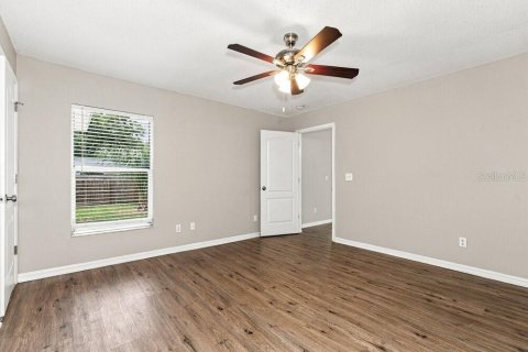 Villa ou maison à louer à Riverview, Floride: 4 chambres, 163.97 m2 № 2391106 - photo 9