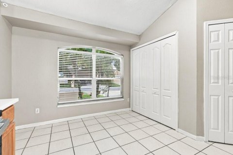 Villa ou maison à louer à Riverview, Floride: 4 chambres, 163.97 m2 № 2391106 - photo 5