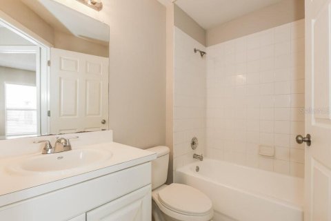 Villa ou maison à louer à Valrico, Floride: 3 chambres, 118.17 m2 № 2100588 - photo 15