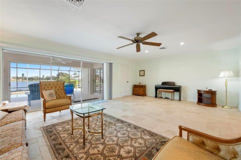 Villa ou maison à vendre à Venice, Floride: 3 chambres, 212.56 m2 № 2416968 - photo 10