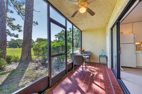 Condo in Sarasota, Florida, 1 bedroom  № 2221771 - photo 26