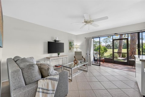 Condo in Sarasota, Florida, 1 bedroom  № 2221771 - photo 4
