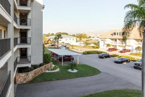 Condominio en venta en Port Richey, Florida, 2 dormitorios, 129.97 m2 № 2208776 - foto 23