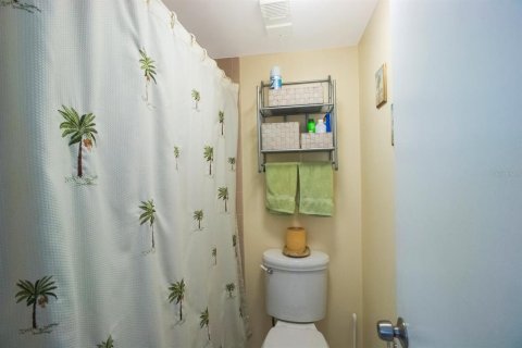 Купить кондоминиум в Ларго, Флорида 5 комнат, 102.66м2, № 1530029 - фото 29