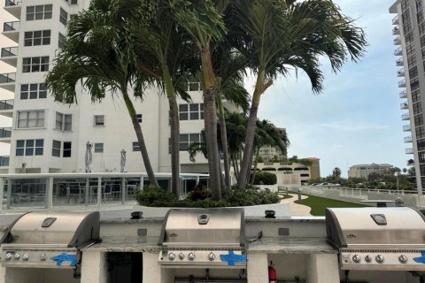 Condominio en venta en Fort Lauderdale, Florida, 2 dormitorios, 123.37 m2 № 2189348 - foto 26