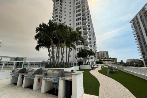 Condominio en venta en Fort Lauderdale, Florida, 2 dormitorios, 123.37 m2 № 2189348 - foto 25