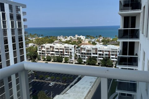 Condominio en Fort Lauderdale, Florida, 2 dormitorios № 2189348