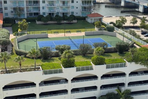 Condominio en venta en Fort Lauderdale, Florida, 2 dormitorios, 123.37 m2 № 2189348 - foto 13