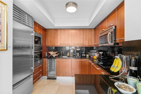 Condominio en venta en Miami, Florida, 1 dormitorio, 83.15 m2 № 2183936 - foto 12