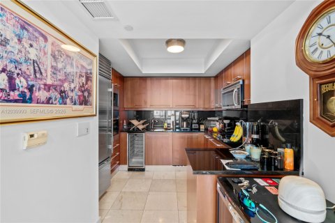 Condominio en venta en Miami, Florida, 1 dormitorio, 83.15 m2 № 2183936 - foto 11
