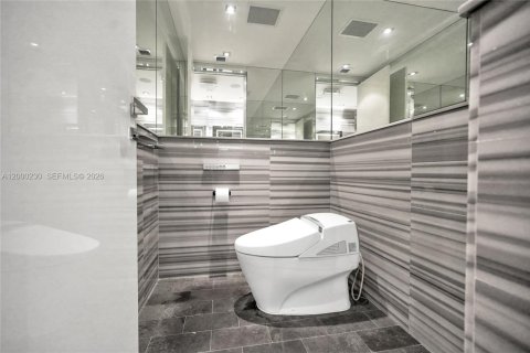 Снять в аренду кондоминиум в Майами, Флорида 3 спальни, 195.65м2, № 2067276 - фото 30
