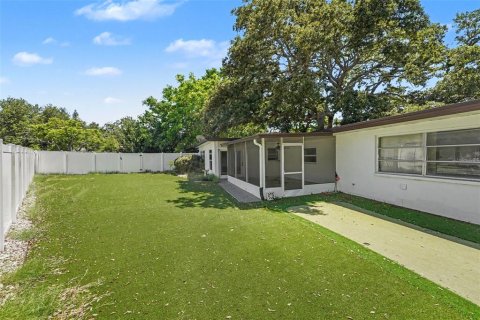 Villa ou maison à vendre à Belleair, Floride: 4 chambres, 158.96 m2 № 2199863 - photo 29