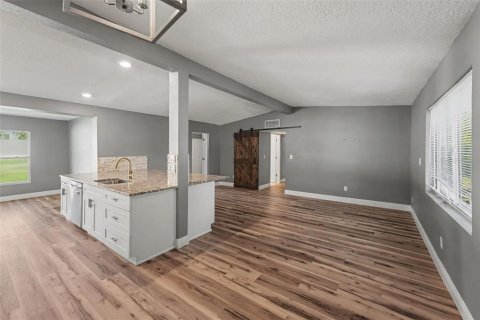 Villa ou maison à vendre à Belleair, Floride: 4 chambres, 158.96 m2 № 2199863 - photo 7