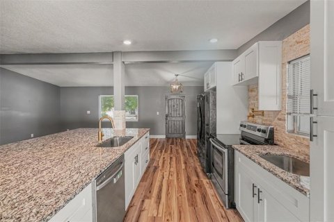 Villa ou maison à vendre à Belleair, Floride: 4 chambres, 158.96 m2 № 2199863 - photo 11