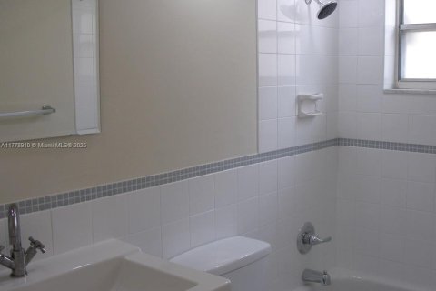 Copropriété à vendre à Miami Beach, Floride: 43.66 m2 № 1950321 - photo 13