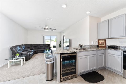 House in Poinciana, Florida 3 bedrooms, 139.73 sq.m. № 1838880 - photo 19
