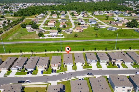 House in Poinciana, Florida 3 bedrooms, 139.73 sq.m. № 1838880 - photo 7