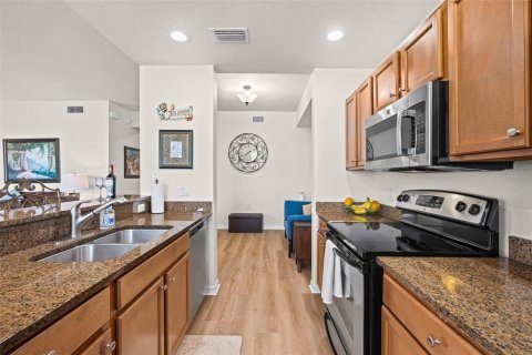 Condo in Bradenton, Florida, 2 bedrooms  № 2202428 - photo 26