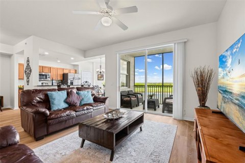 Condo in Bradenton, Florida, 2 bedrooms  № 2202428 - photo 20