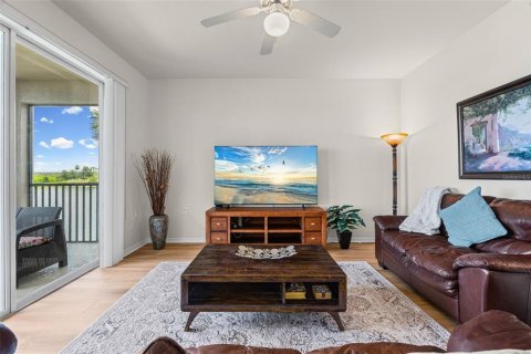 Condo in Bradenton, Florida, 2 bedrooms  № 2202428 - photo 16
