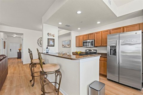 Condo in Bradenton, Florida, 2 bedrooms  № 2202428 - photo 30