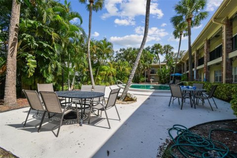 Condo in Tampa, Florida, 2 bedrooms  № 1688295 - photo 8