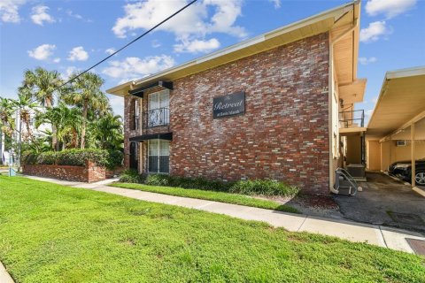 Condo in Tampa, Florida, 2 bedrooms  № 1688295 - photo 5
