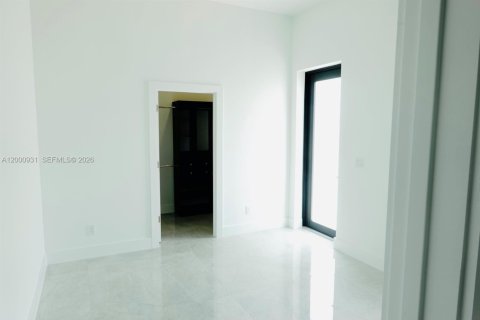 Villa ou maison à vendre à Port Charlotte, Floride: 4 chambres, 172.43 m2 № 2170200 - photo 17