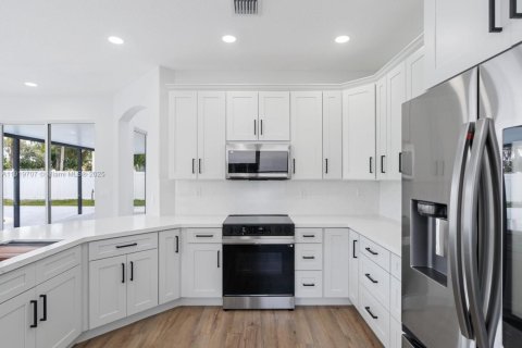 Villa ou maison à vendre à Lake Worth, Floride: 4 chambres, 248.33 m2 № 1975171 - photo 26