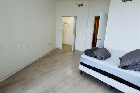 Condo in Aventura, Florida, 1 bedroom  № 1692224 - photo 23