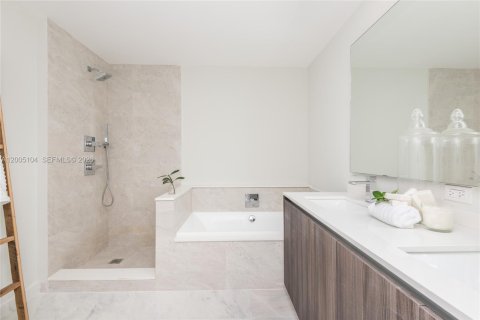 Copropriété à vendre à Miami, Floride: 3 chambres, 187.48 m2 № 2170581 - photo 23