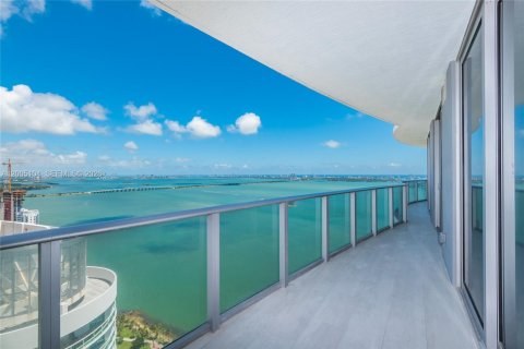Copropriété à vendre à Miami, Floride: 3 chambres, 187.48 m2 № 2170581 - photo 3