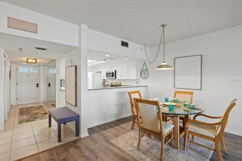 Condominio en venta en Longboat Key, Florida, 2 dormitorios, 137.4 m2 № 1639645 - foto 14