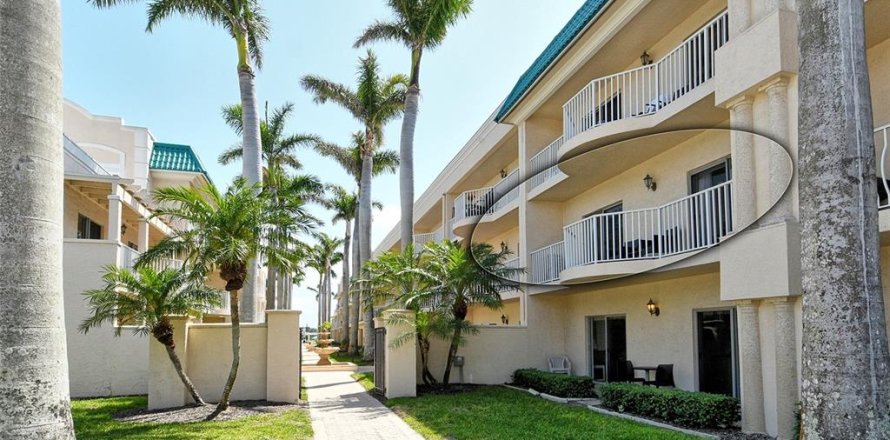 Condo in Sarasota, Florida, 2 bedrooms  № 1722584